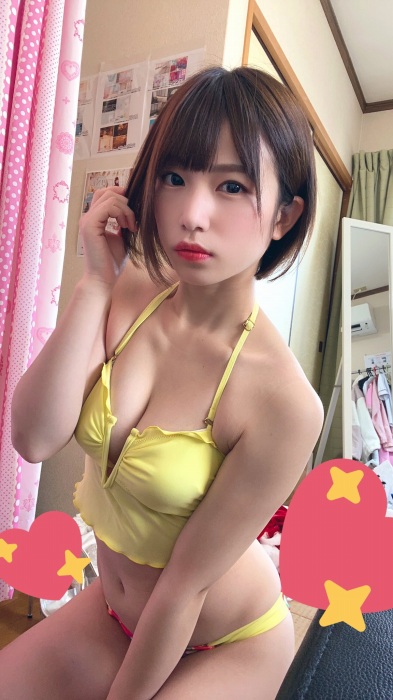 村上りいなのSNS自画撮り写真エロ画像021