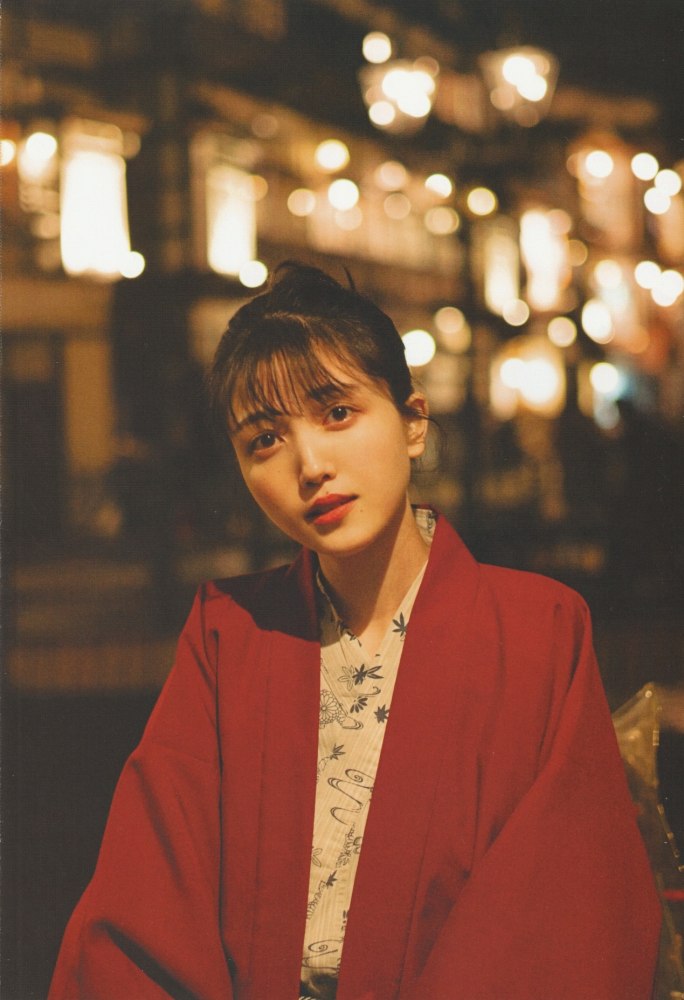久保史緒里 画像026