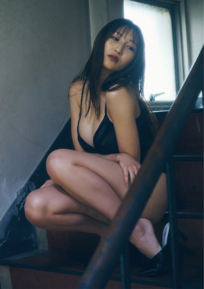 辻りりさ 画像023