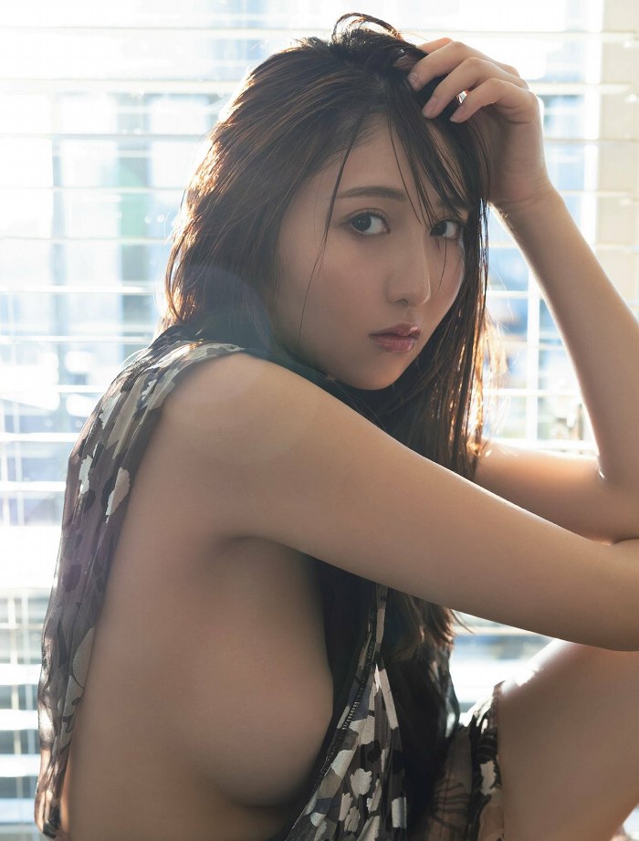 辻りりさ 画像064