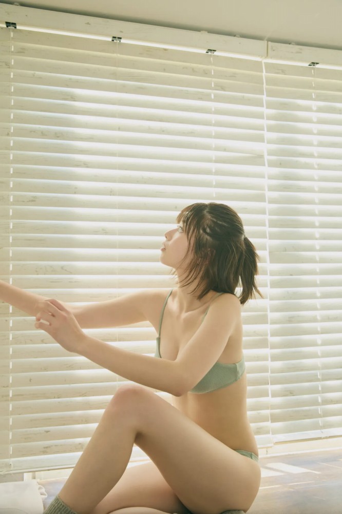 冴木柚葉 画像020