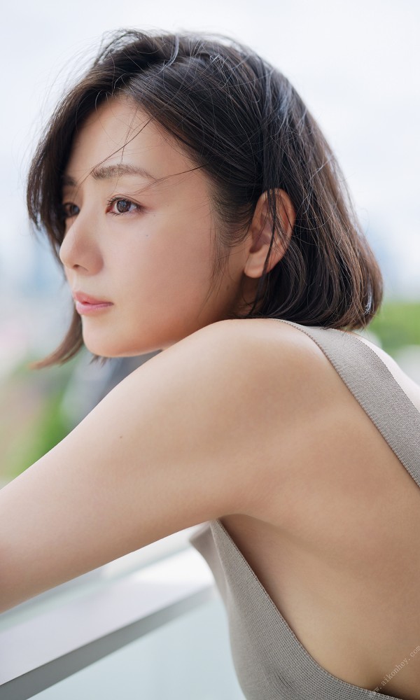 片山萌美 画像006