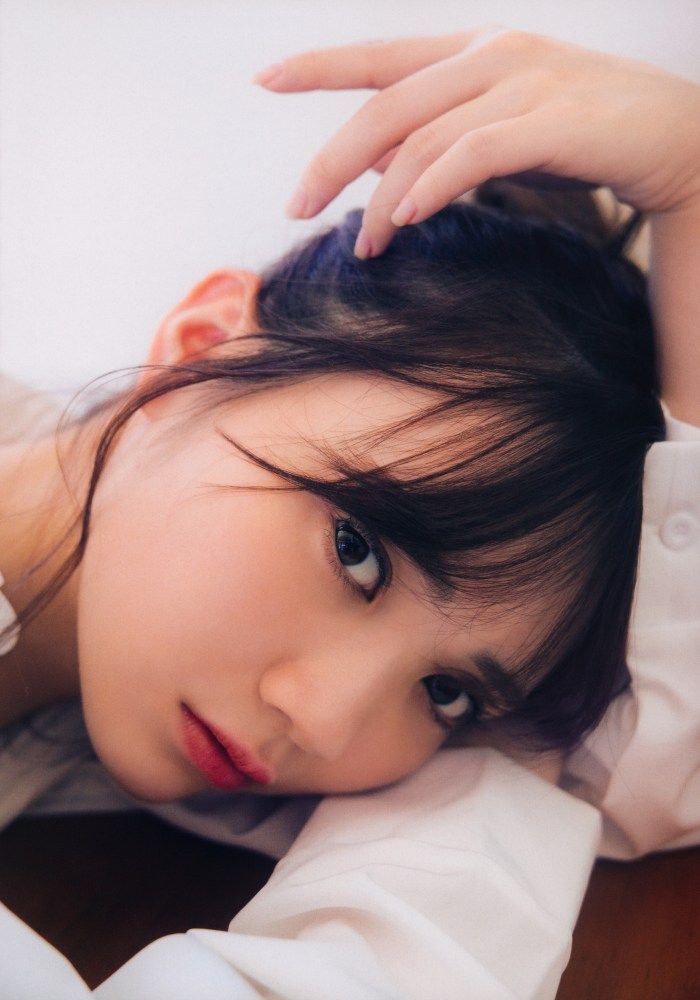 田村真佑 画像072