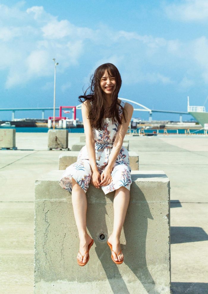 井桁弘恵 画像004
