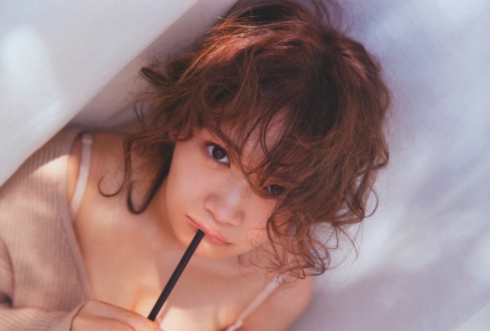 秋元真夏 画像010