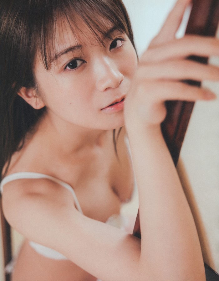 秋元真夏 画像058