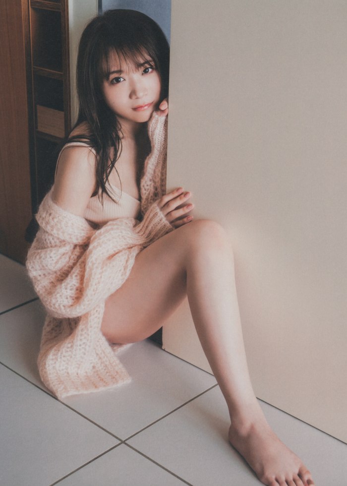 秋元真夏 画像069