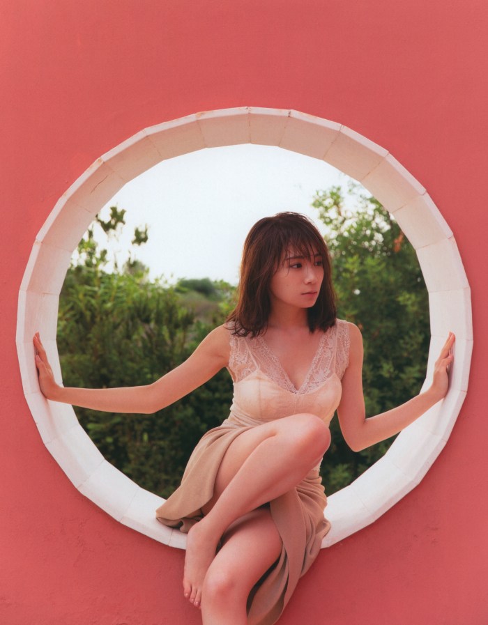 秋元真夏 画像076