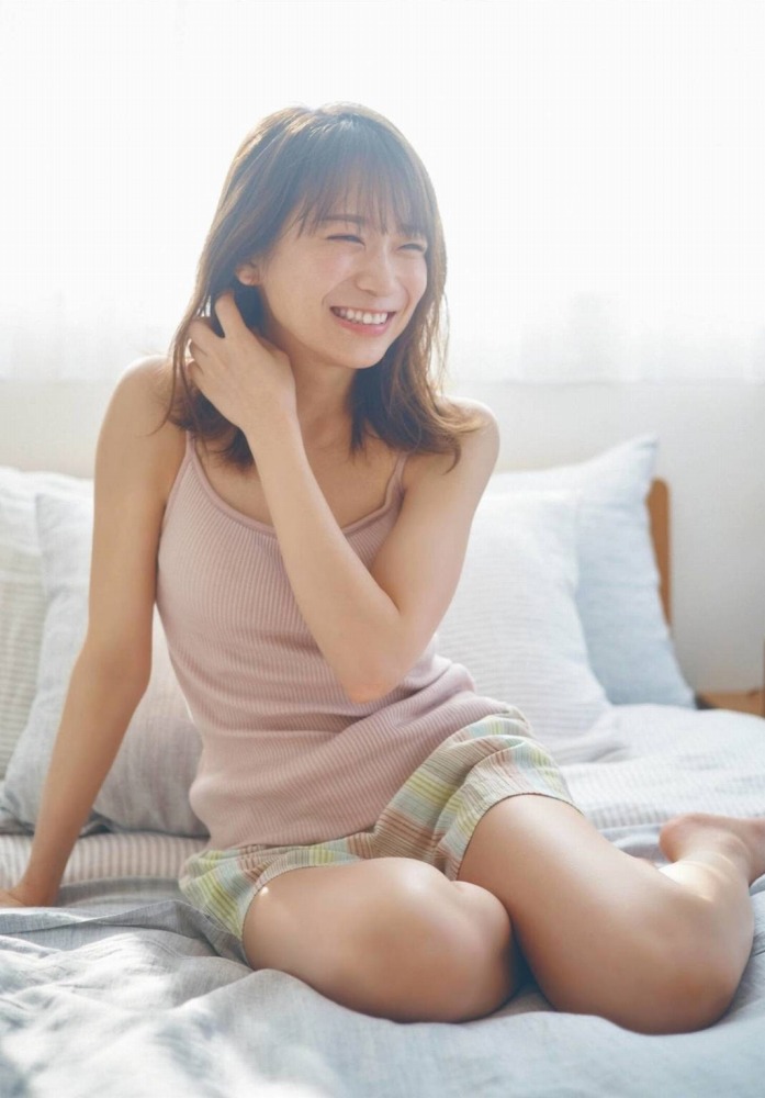 秋元真夏 画像098