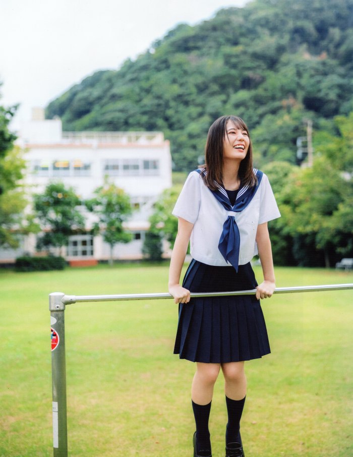 小坂菜緒 画像002