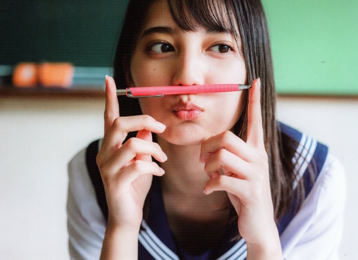 小坂菜緒 画像005