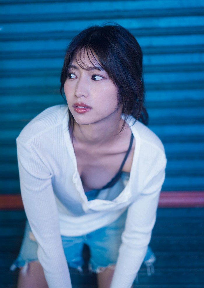 山下エミリー 画像002