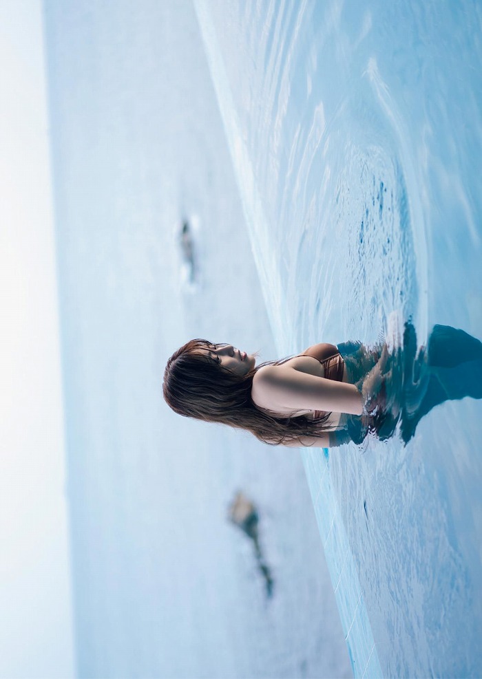 山下エミリー 画像048