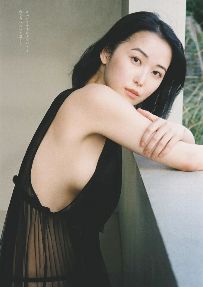 おしの沙羅 画像028