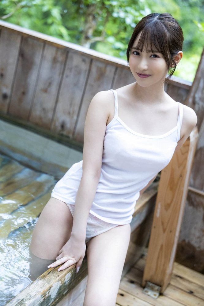 小野六花 画像004