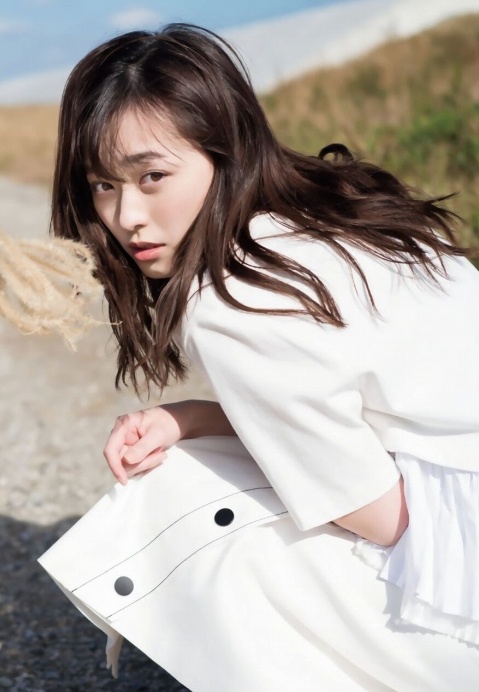 福原遥 画像051