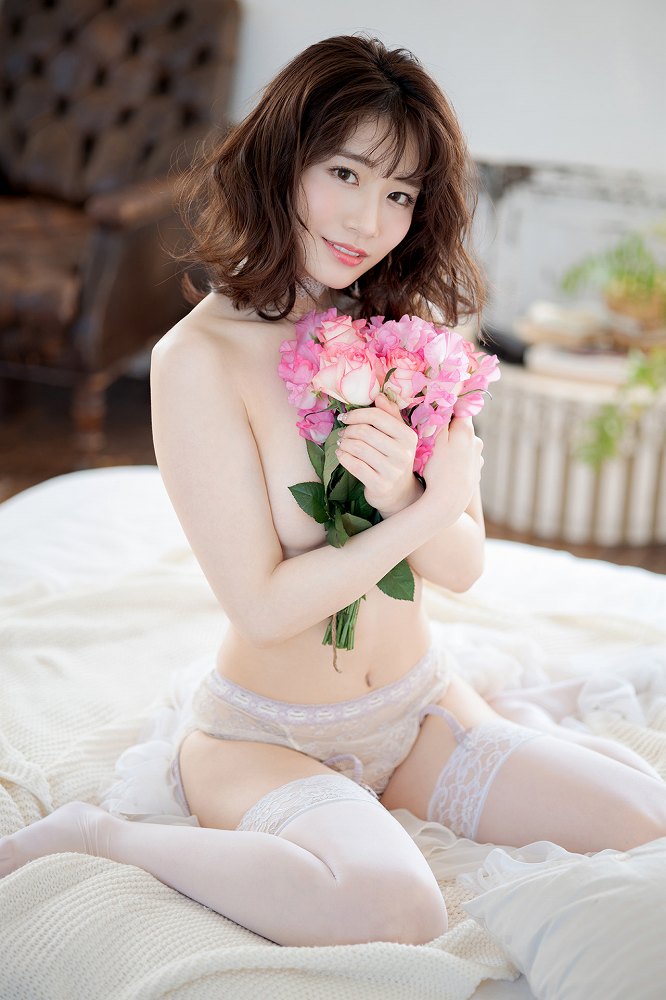 河北彩花 画像006