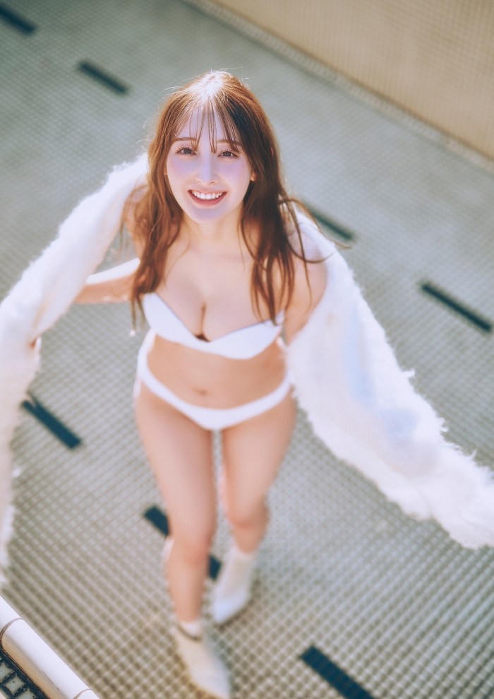 菜那セシル 画像012