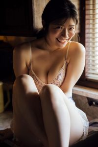 山田かな 画像043