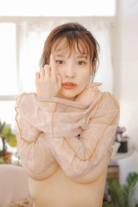 入田真綾 画像025
