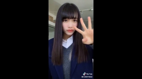 TikTokエロ画像013