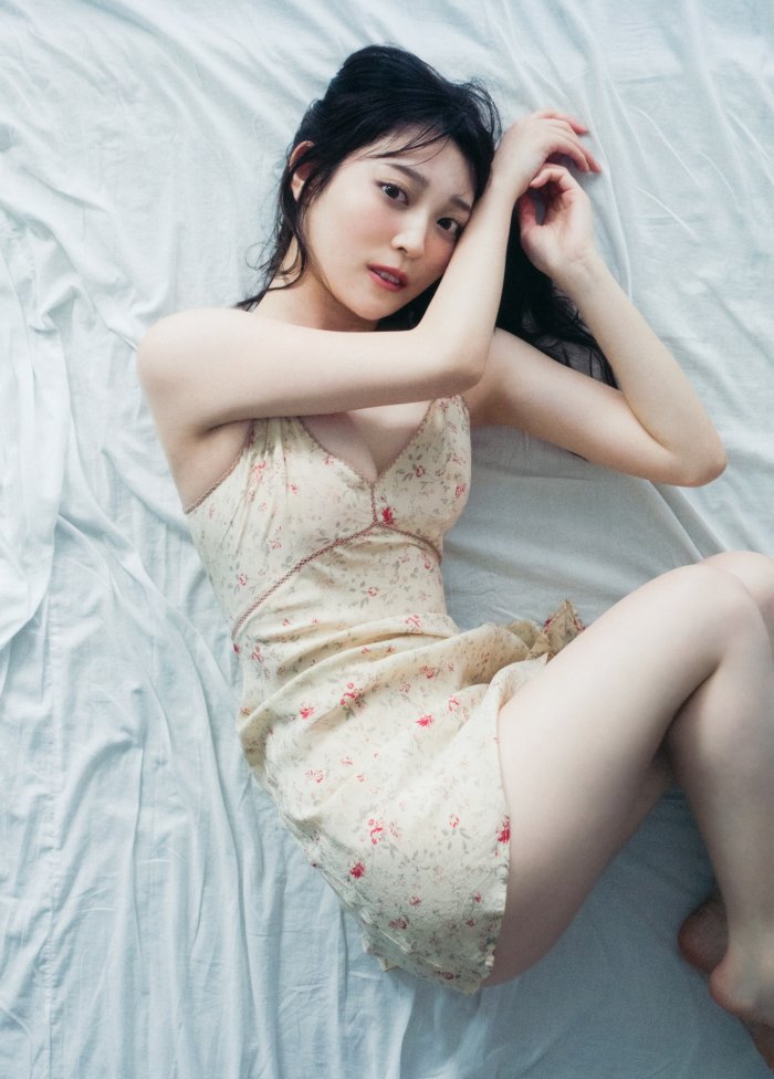阪口珠美 画像005