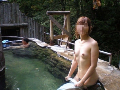 outdoor_hotspring_bath_1775_046s