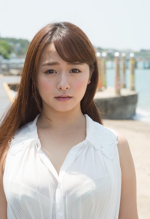 marina-shiraishi-1558-013